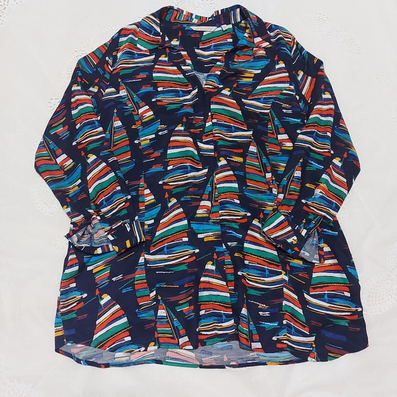 Soft Surrounding Sail Away Boat Print Tunic Top - Picture 9 of 14